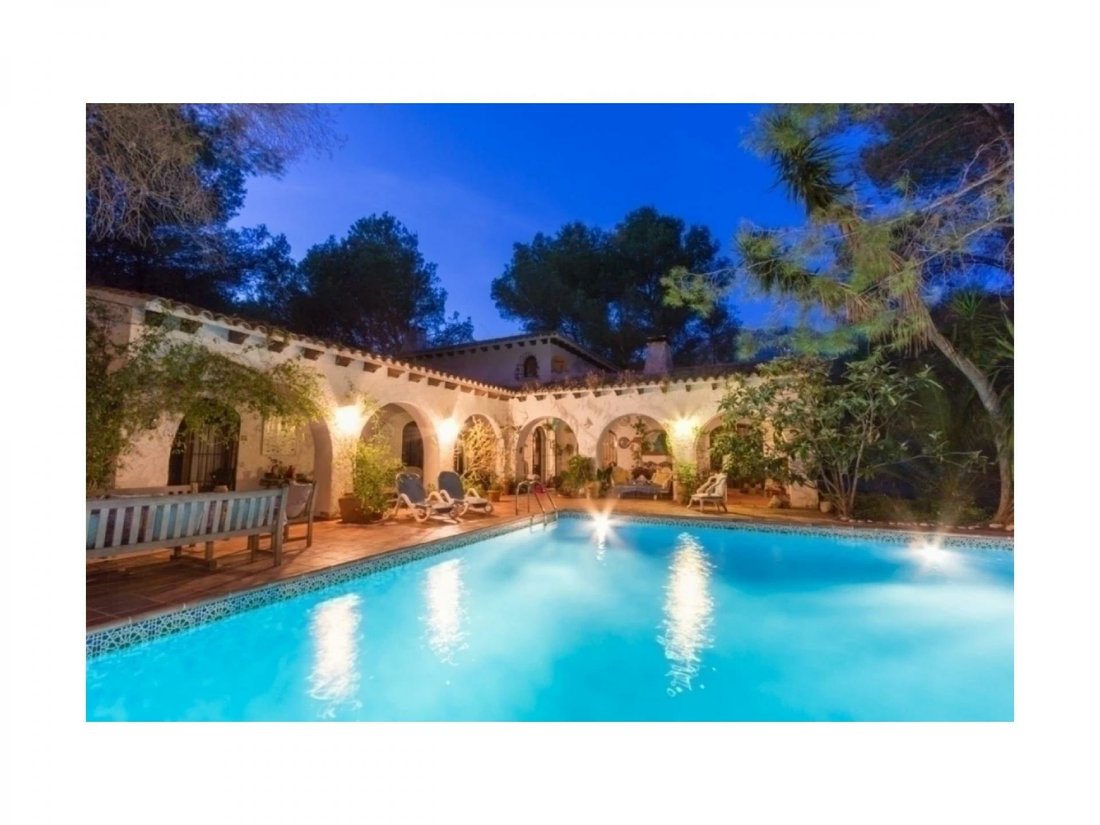 Altea La Vella Villa In Altea, Valencian Community, Spain For Sale