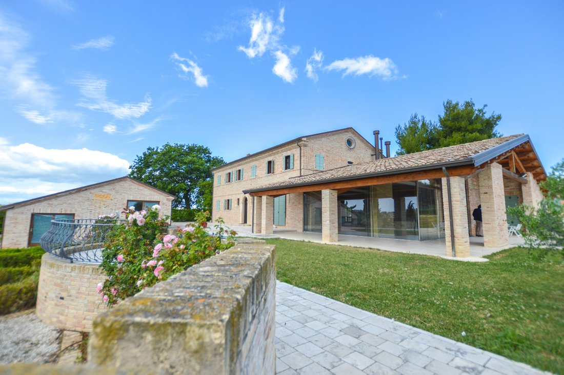 Villa en Monte San Vito, Marcas, Italia 5 - 11885235