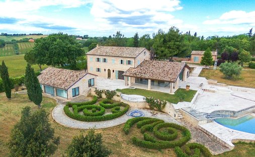 Villa à Mont Saint Vito, Marches, Italie 1