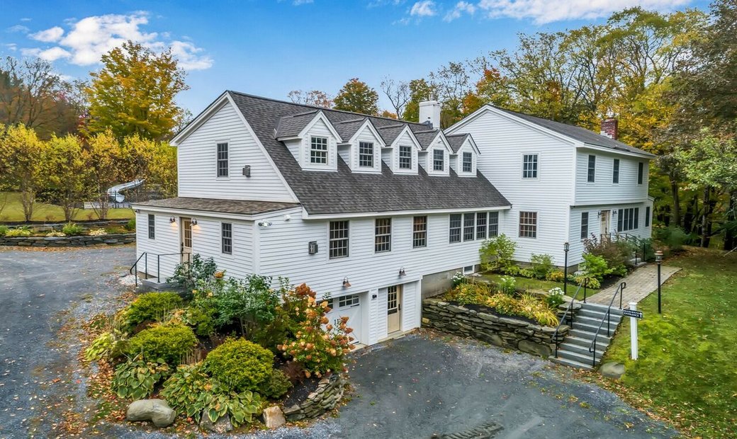 Quintessential Vermont Country Inn In Wilmington, Vermont, United