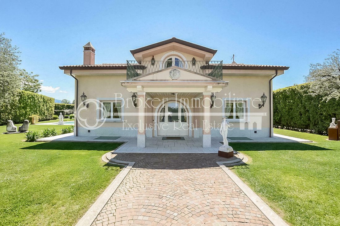 Villa en Pietrasanta, Toscana, Italia 2 - 11439878