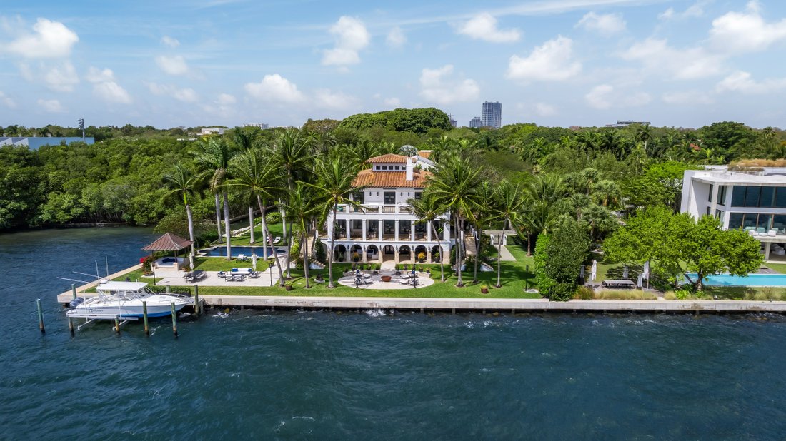 House in Miami, Florida, United States 1 - 11891350