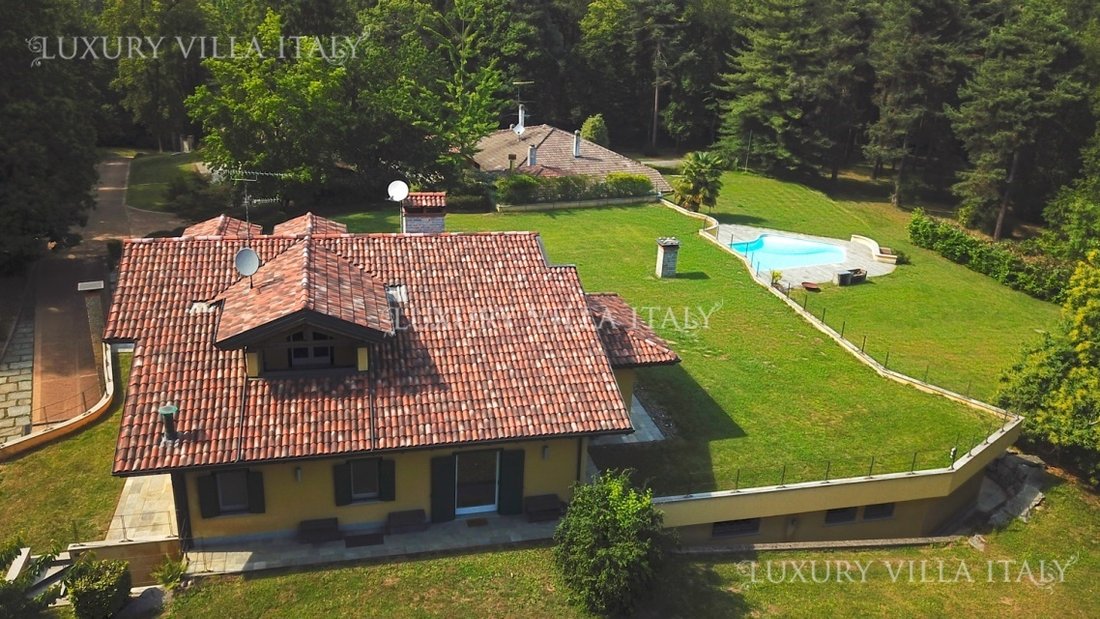 Luxury Property For Sale Lake Maggiore In Piedmont, Italy For Sale