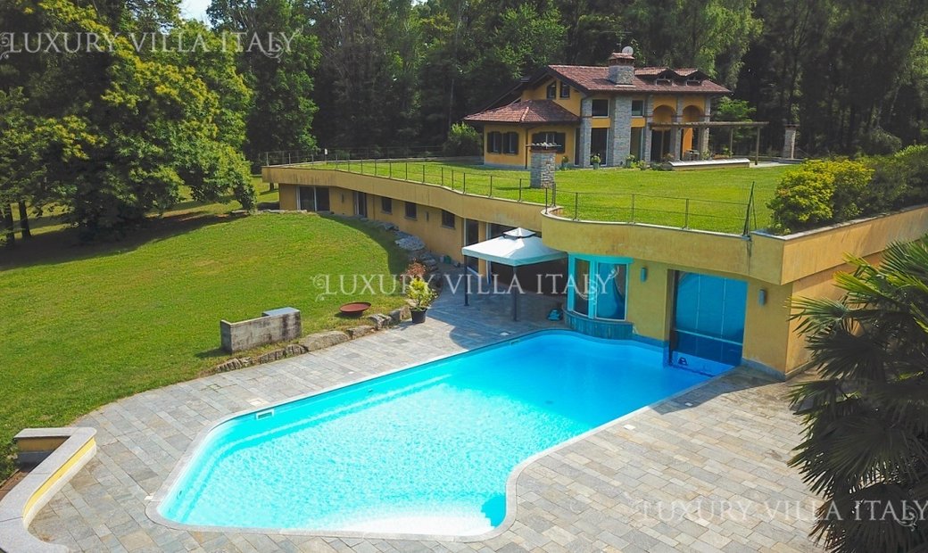 Luxury Property For Sale Lake Maggiore In Piedmont, Italy For Sale