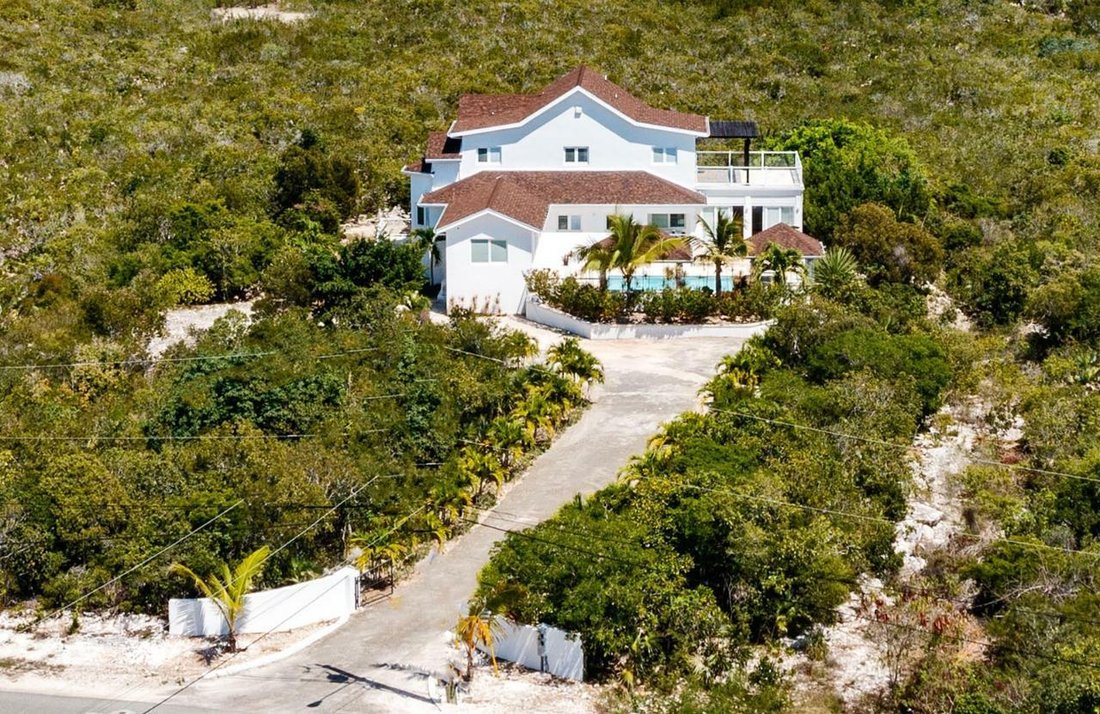 House in Providenciales, Turks and Caicos Islands 1 - 11902414