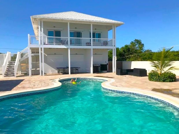 House in Michelson, Exuma, The Bahamas 1