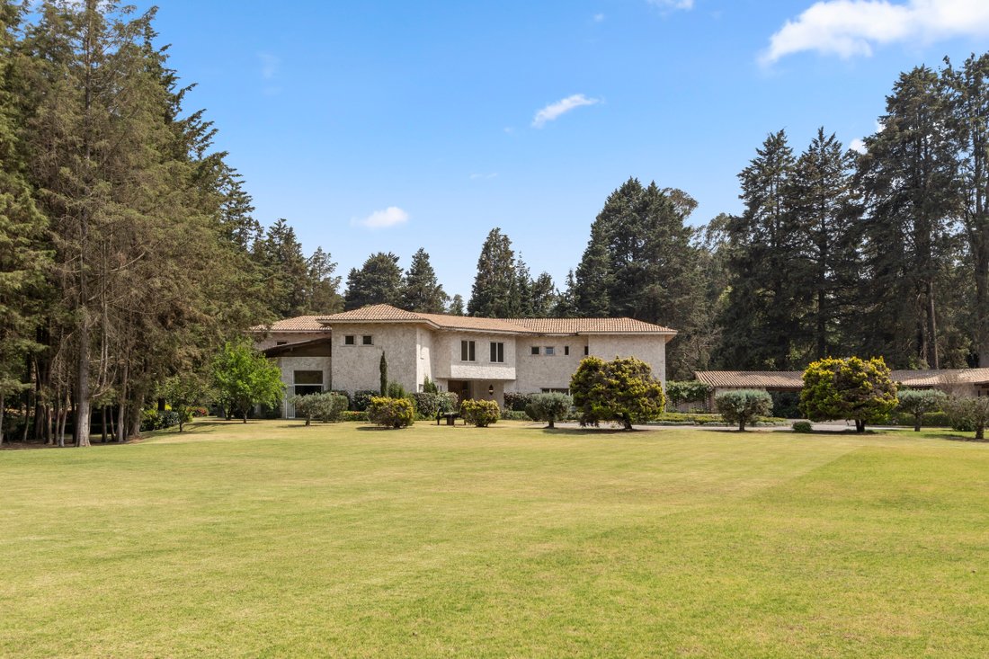 Estate in Colonia el Pirame, State of Mexico, Mexico 1 - 11907192