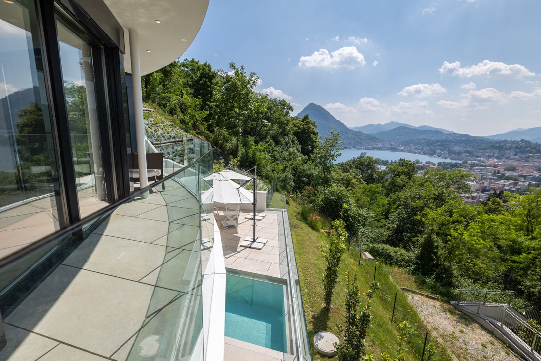 Unifamiliar Lugano Suiza En Lugano, Cantón Del Tesino, Suiza En Venta (11910870) Unifamiliar Lugano Suiza En Lugano, Cantón Del Tesino, Suiza En Venta (11910870)