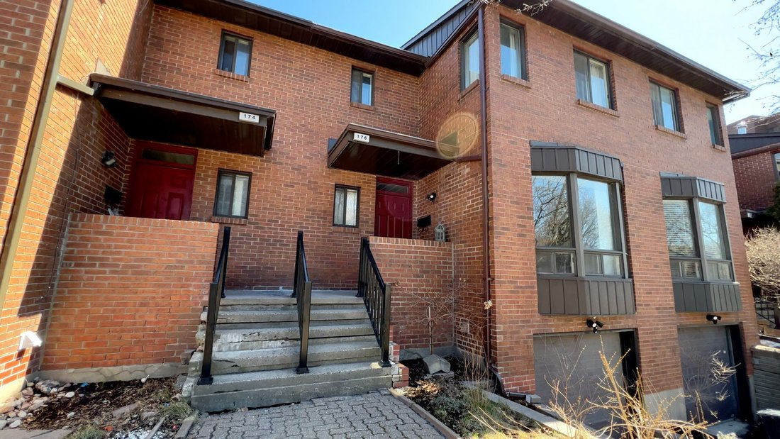 176 Rue Berlioz, Montreal (Verdun/île Des Sœurs), Qc En Montréal, Quebec, Canadá En Venta (11913037)