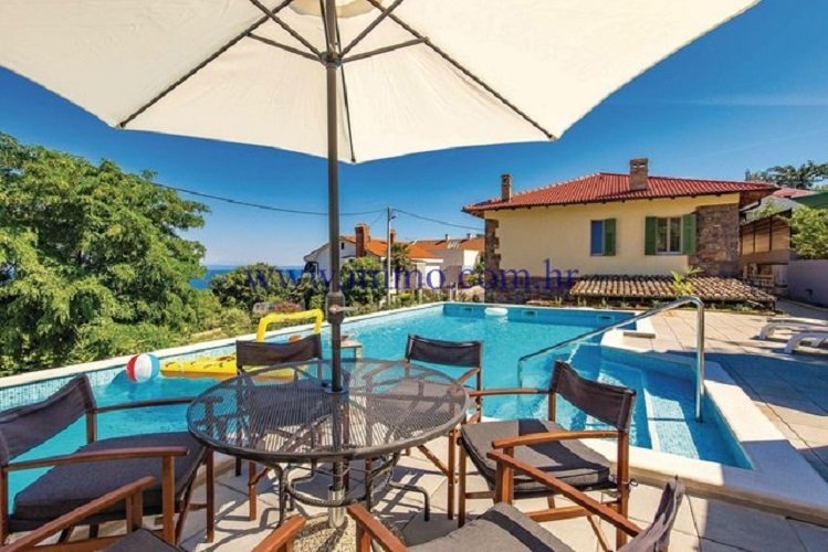 Villa in Grad Opatija, Primorje-Gorski Kotar County, Croatia 2 - 11915905