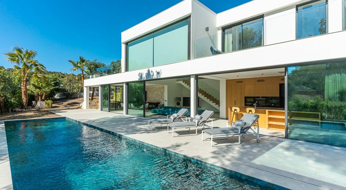Luxury Modern Villa For Sale With In Cala Vinyes, Balearic Islands