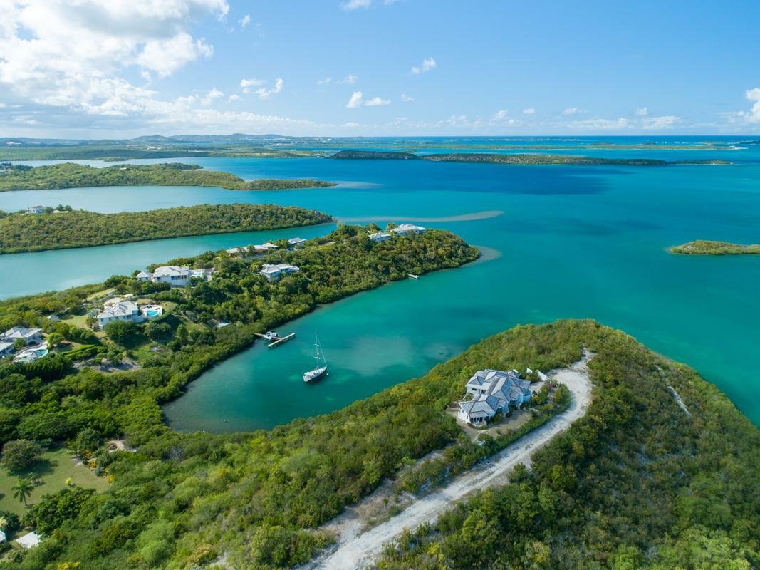 The White House In Antigua And Barbuda For Sale (11925755)