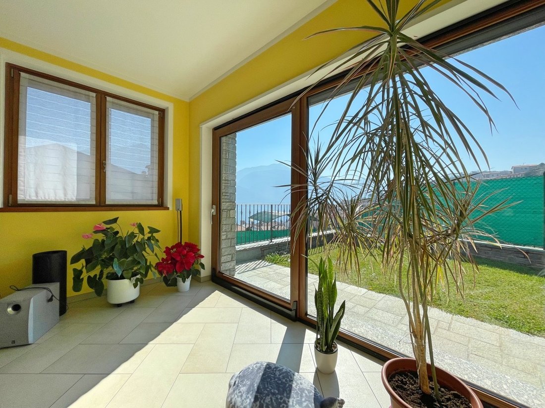 Villa in Saliana, Lombardy, Italy 4 - 11928463