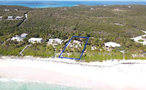 House in Governor's Harbour, The Bahamas 1