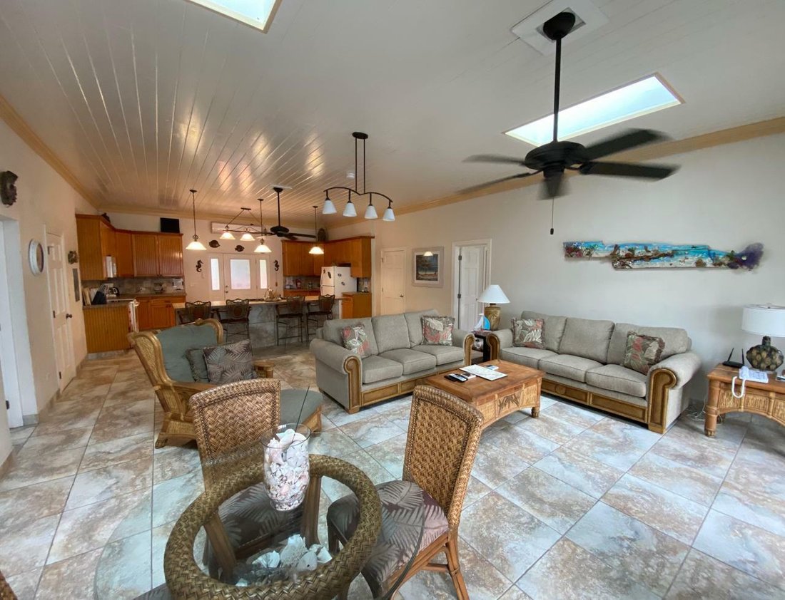 House in Governor's Harbour, The Bahamas 4 - 11928528