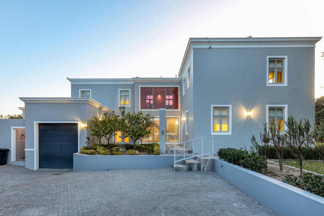 Constantia In Cape Town, Western Cape, South Africa For Sale (11927175)