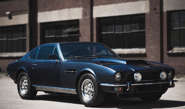 1976 Aston Martin V8 Volante (11931992)