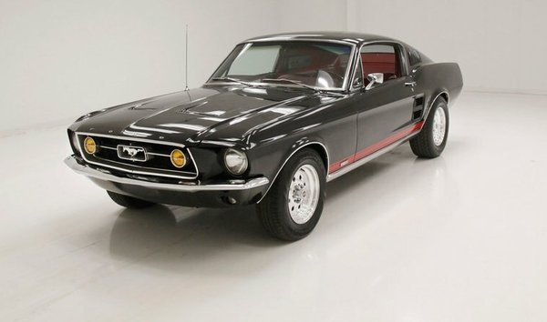 1967 Ford Mustang Fastback GT (11929589)