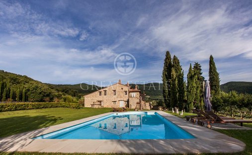 Estate in Center, Arezzo, Tuscany 1