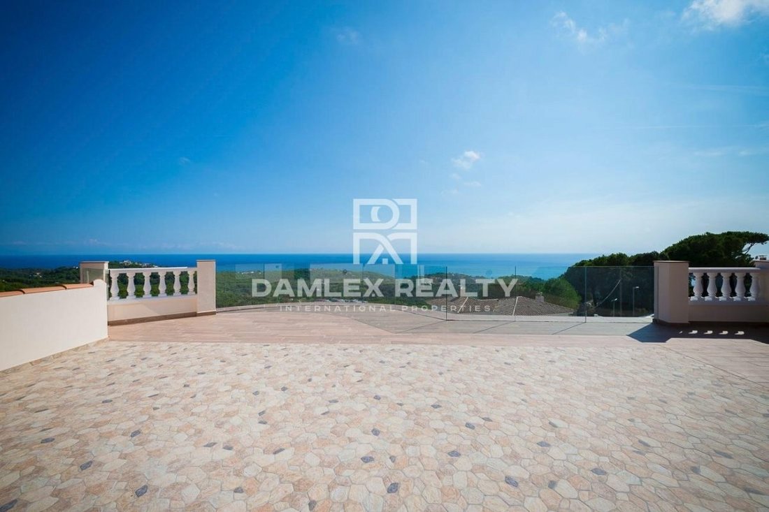 House in Lloret de Mar, Catalonia, Spain 2 - 10733313