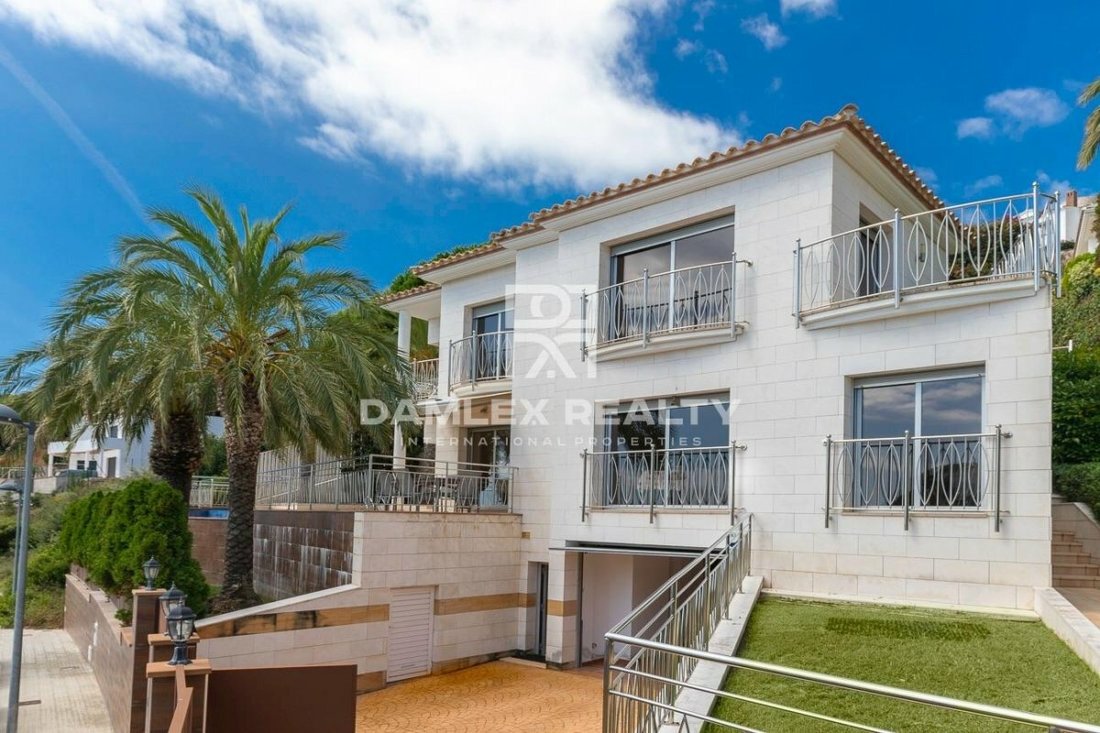 House in Lloret de Mar, Catalonia, Spain 1 - 11103627
