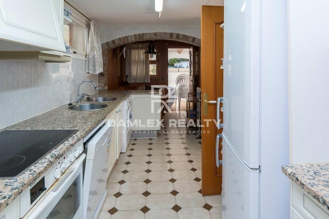 House In Santa Maria De Llorell With Private In Tossa De Mar, Catalonia