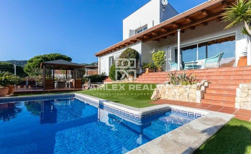 House in Lloret de Mar, Catalonia, Spain 1