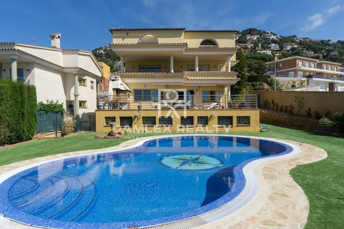 House in Lloret de Mar, Catalonia, Spain 1 - 10731540