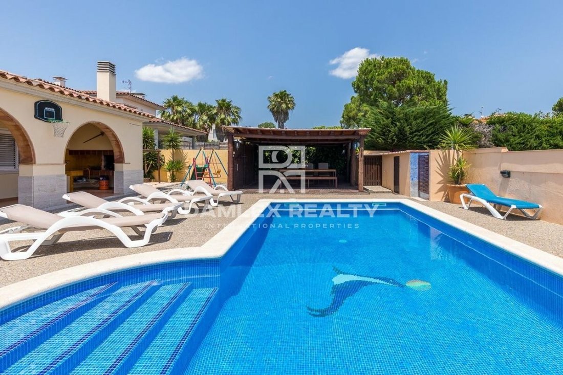 House in Calonge i Sant Antoni, Catalonia, Spain 2 - 10731564