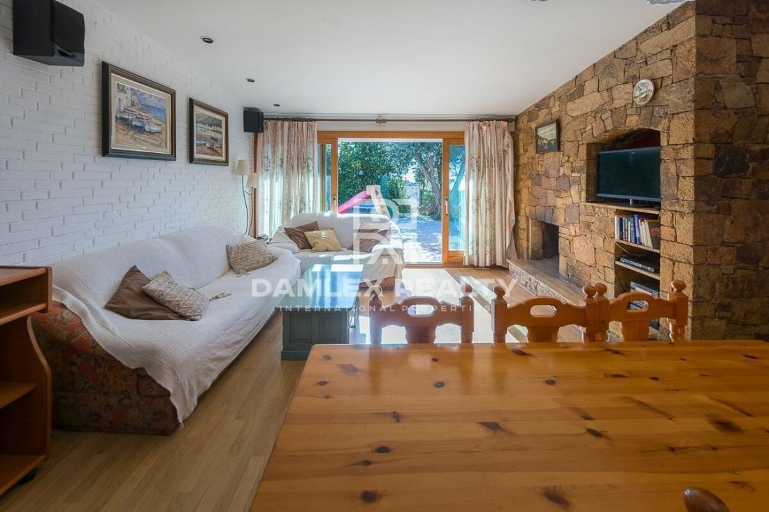 House In Santa Maria De Llorell With Private In Tossa De Mar, Catalonia