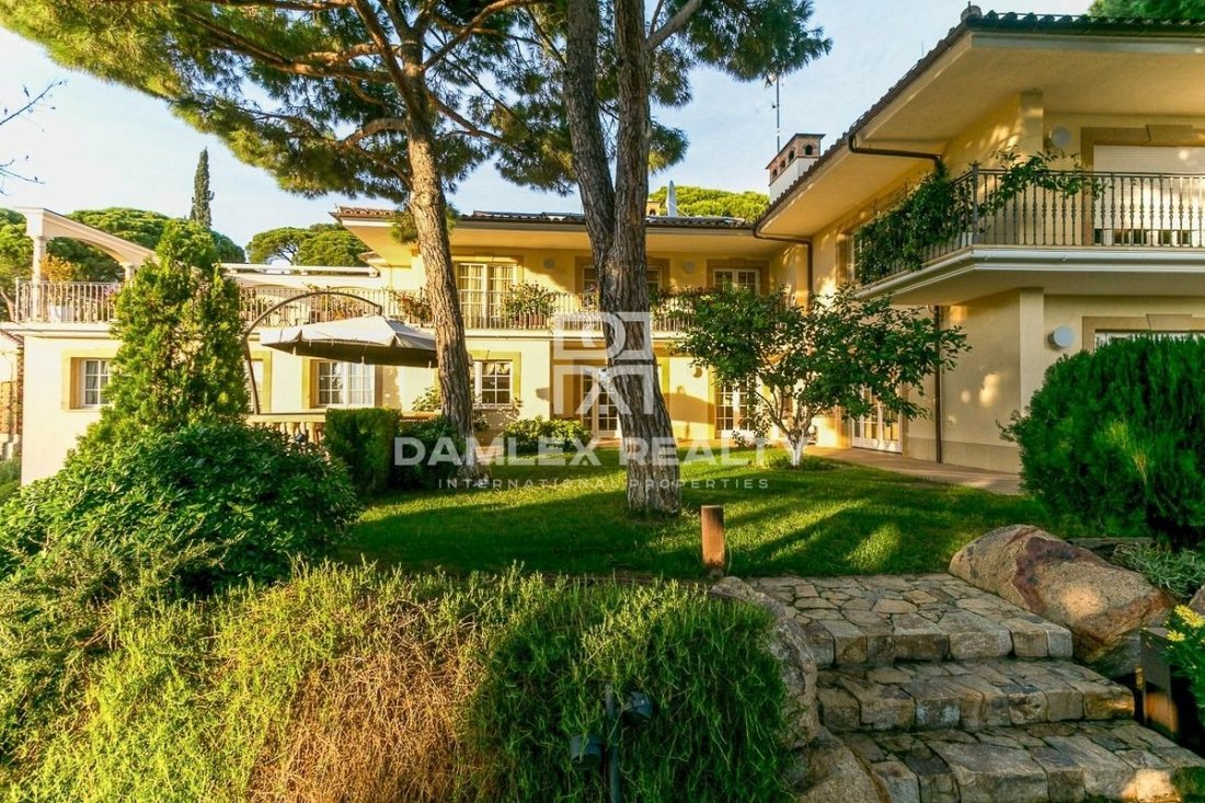 House in Tossa de Mar, Catalonia, Spain 2 - 10731429