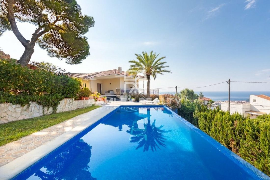 House in Lloret de Mar, Catalonia, Spain 2 - 10731577