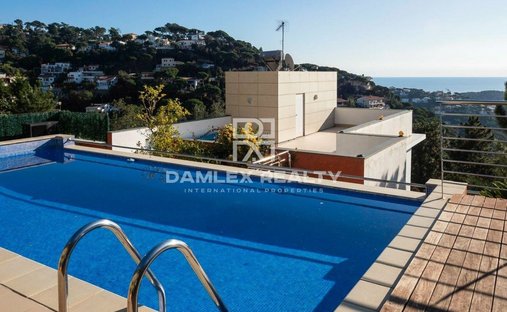 House in Lloret de Mar, Catalonia, Spain 1
