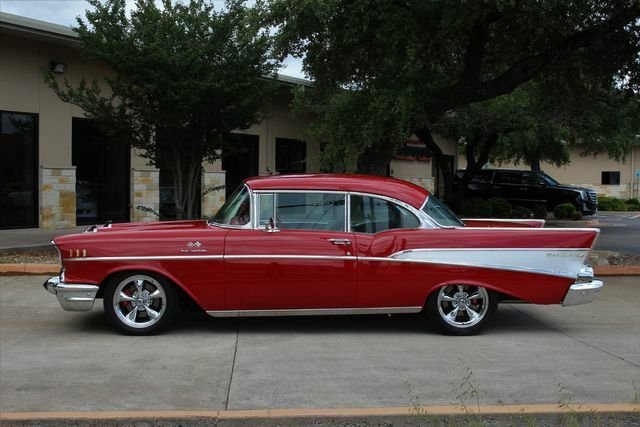 Austin 2 - 11933146