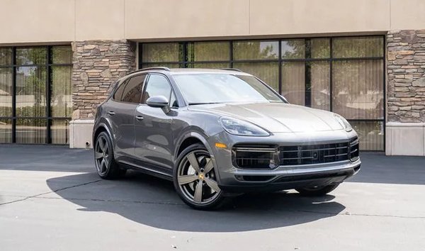 2020 Porsche Cayenne Turbo (11907481)