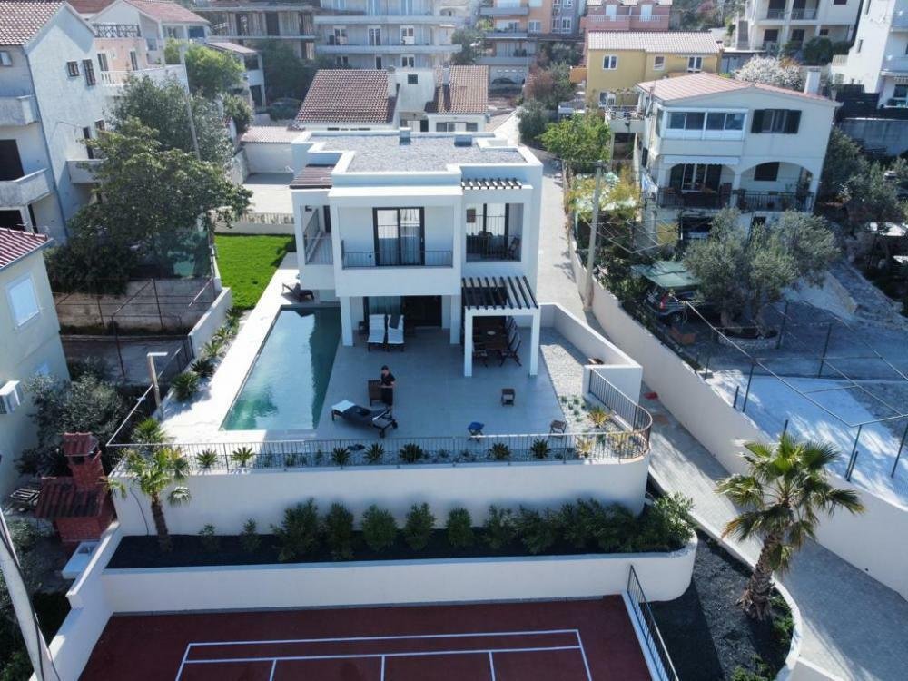 Villa in Zedno, Split-Dalmatia County, Croatia 2 - 11933226