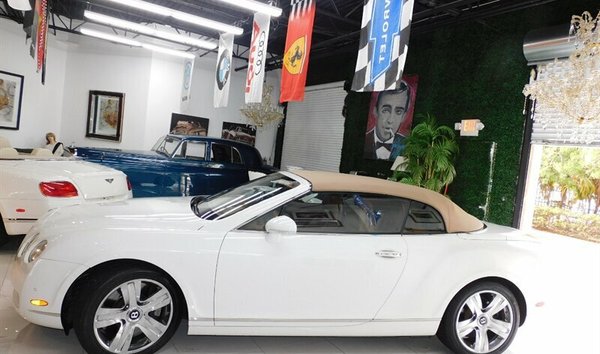 Bentley Continental (11935358)