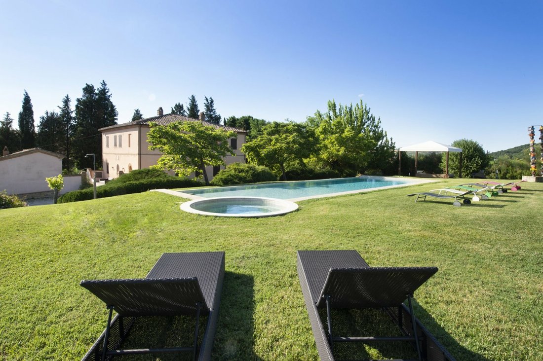 Tuscany Real Estate, Real Estate Agency. In Montalcino, Tuscany, Italy