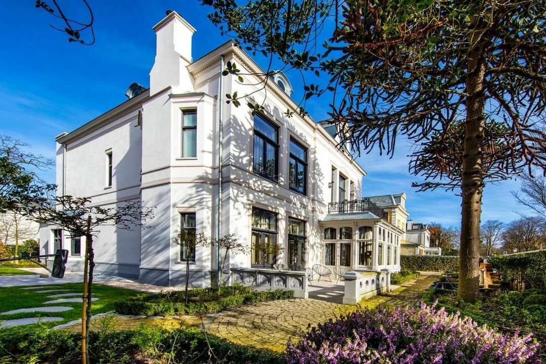 Hogeweg 6 In The Hague, South Holland, Netherlands For Sale (11286258)