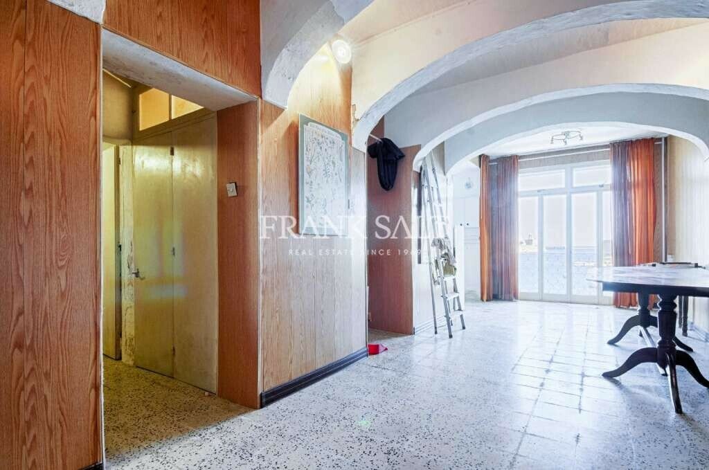 Seafront Town House In Senglea In Senglea, Malta For Sale (11948512)