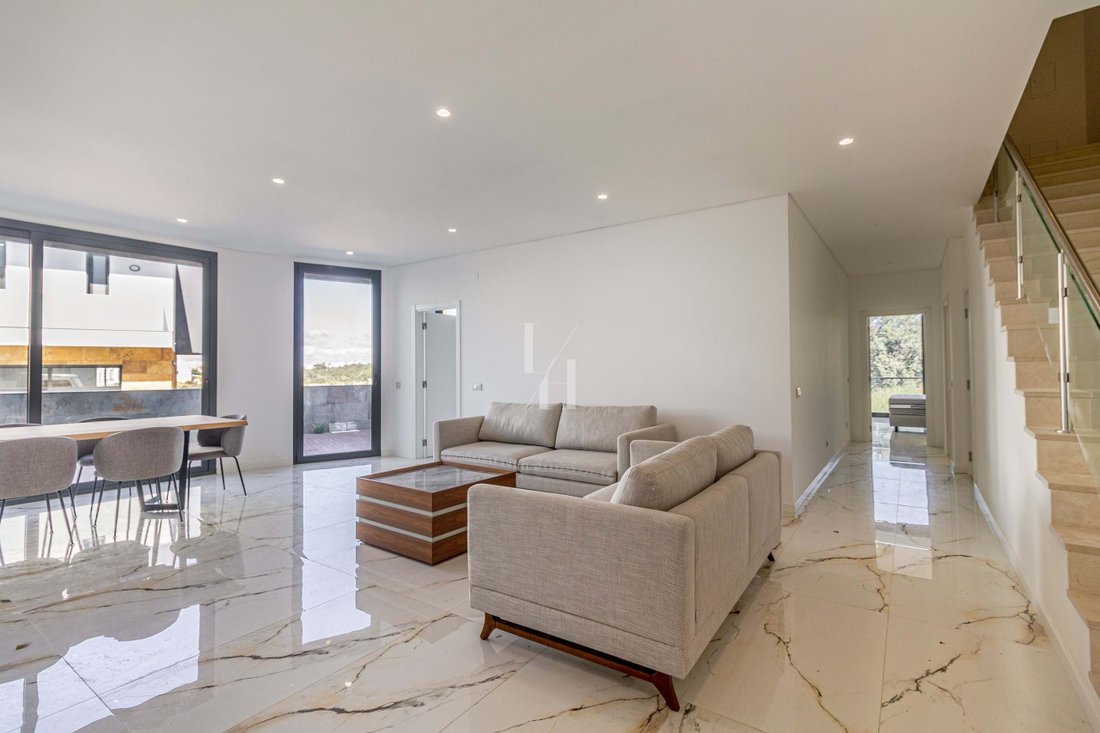 Townhouse in Olhos de Agua, Algarve, Portugal 1 - 11946087