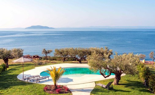 Villa in Kassandra, Macedonia and Thrace, Greece 1
