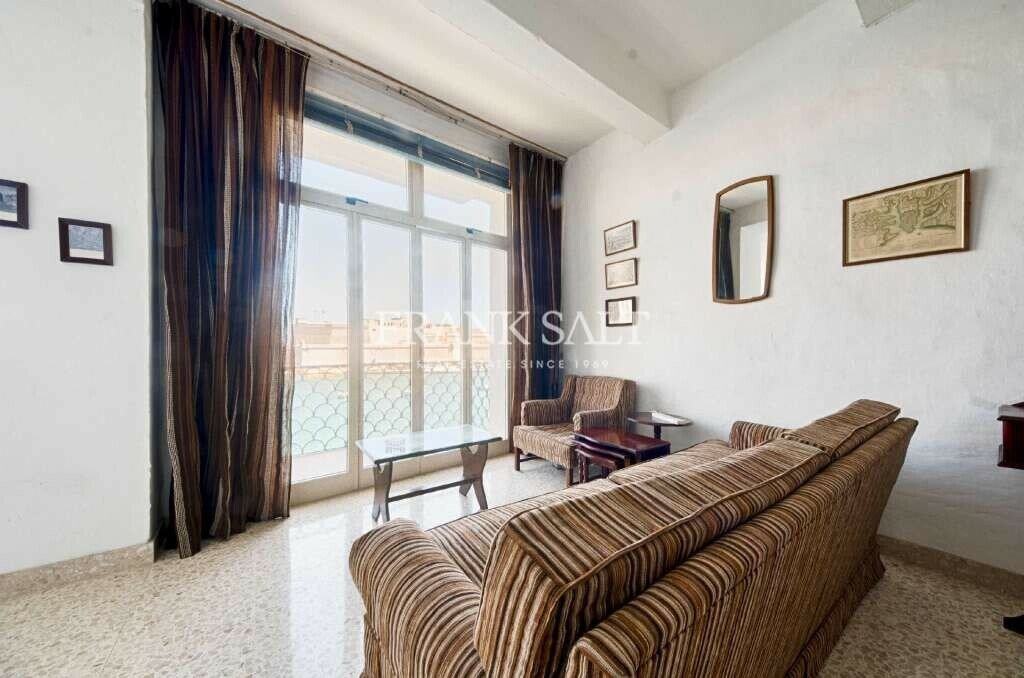 Seafront Town House In Senglea In Senglea, Malta For Sale (11948512)