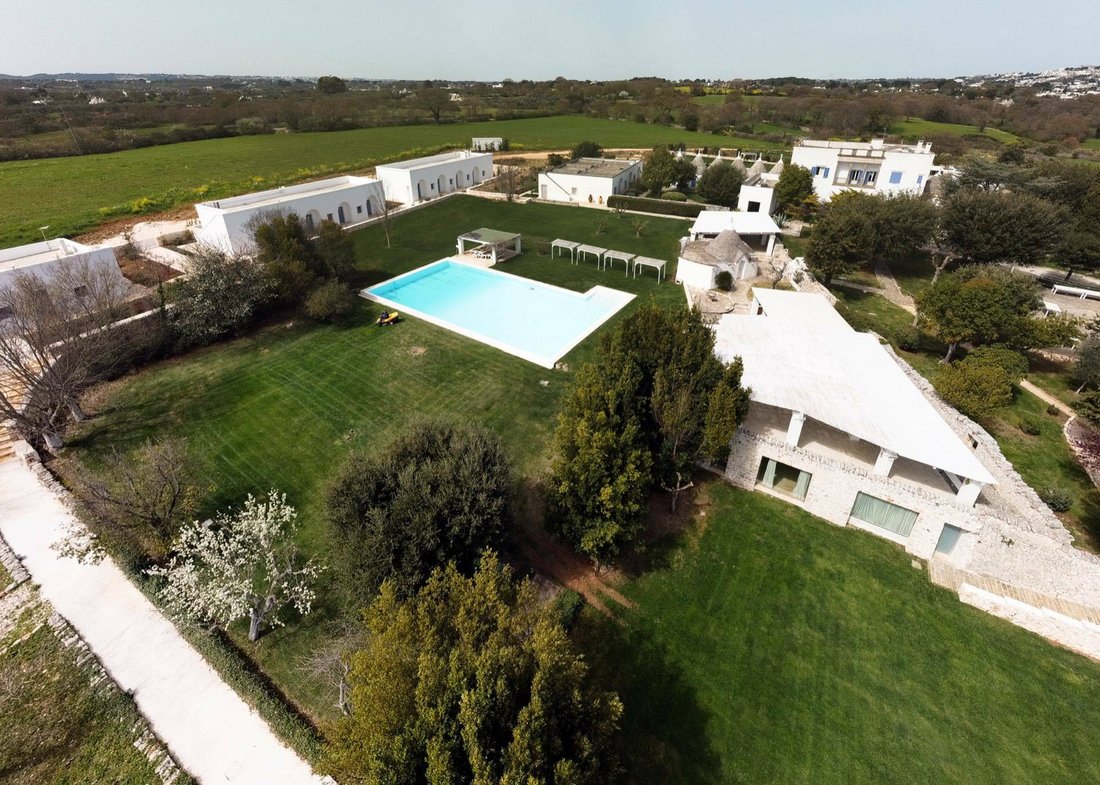 Estate in Cisternino, Apulia, Italy 2 - 11949917