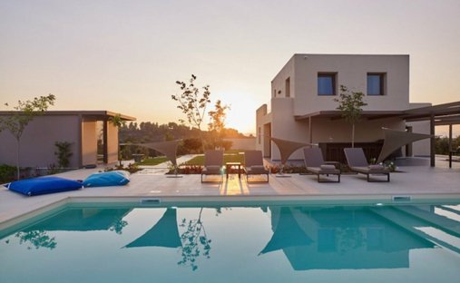 Villa in Nisis Dhiaporos, Macedonia and Thrace, Greece 1