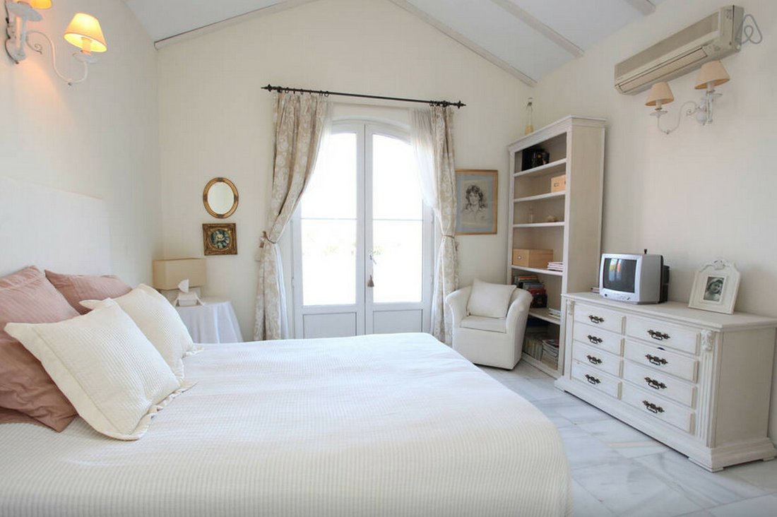 House in Guadalmina Alta, San Pedro de Alcantara, Spain 3 - 11125570