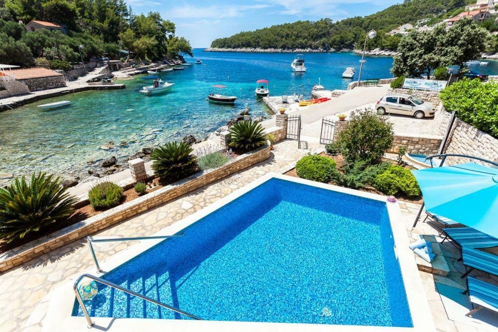 Villa in Gradski kotar Stari grad, Korcula, Dubrovnik-Neretva County 4 - 11950410