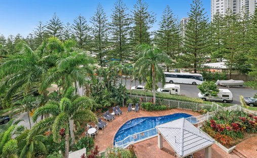 Apartment in Main Beach, Queensland, Australia 1