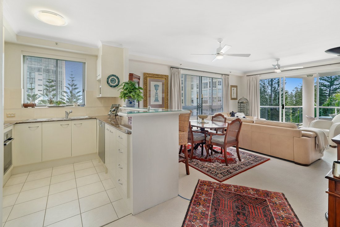 Apartment in Main Beach, Queensland, Australia 3 - 11953982