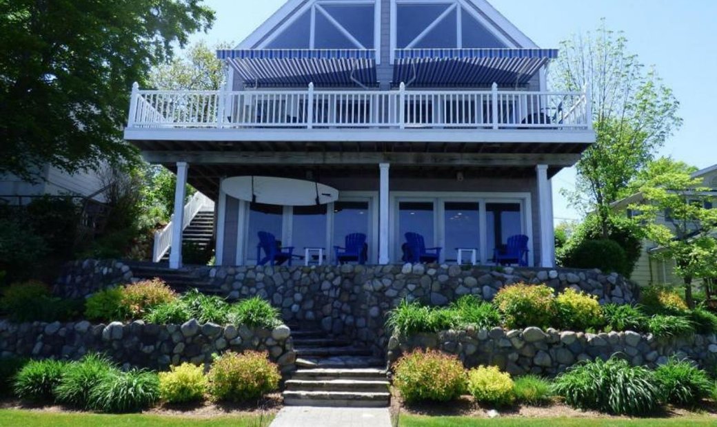 Breezy Waterfront Home On Magician Lake In Dowagiac, Michigan, United